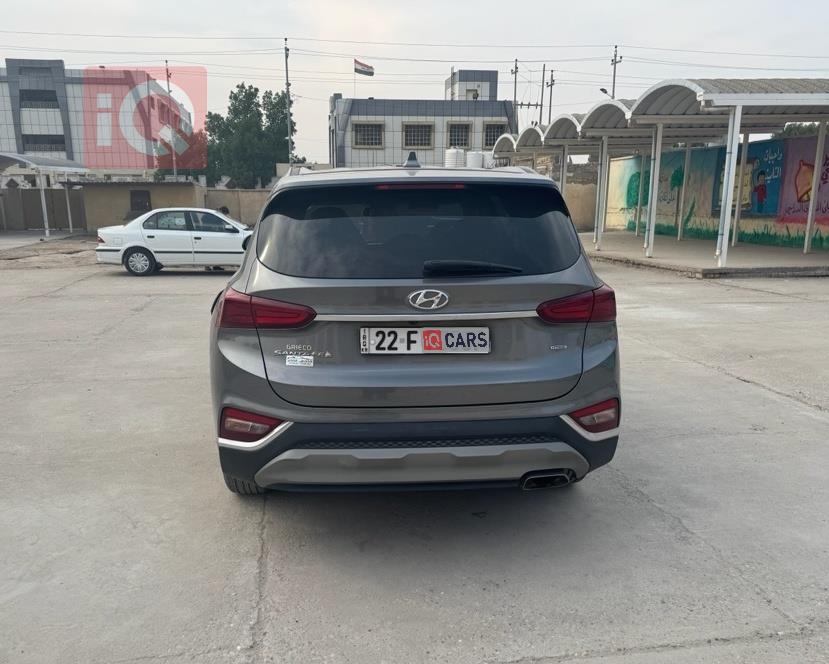 هيونداي سانتافي